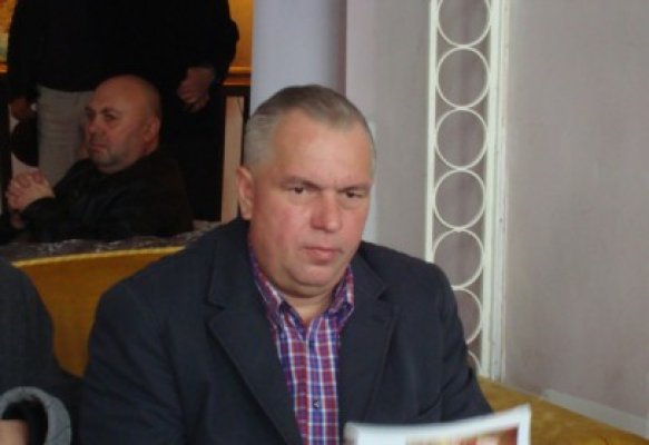 Constantinescu, la cuţite cu ministrul Bugetului, pe tema plăţii arieratelor: Este un abuz!